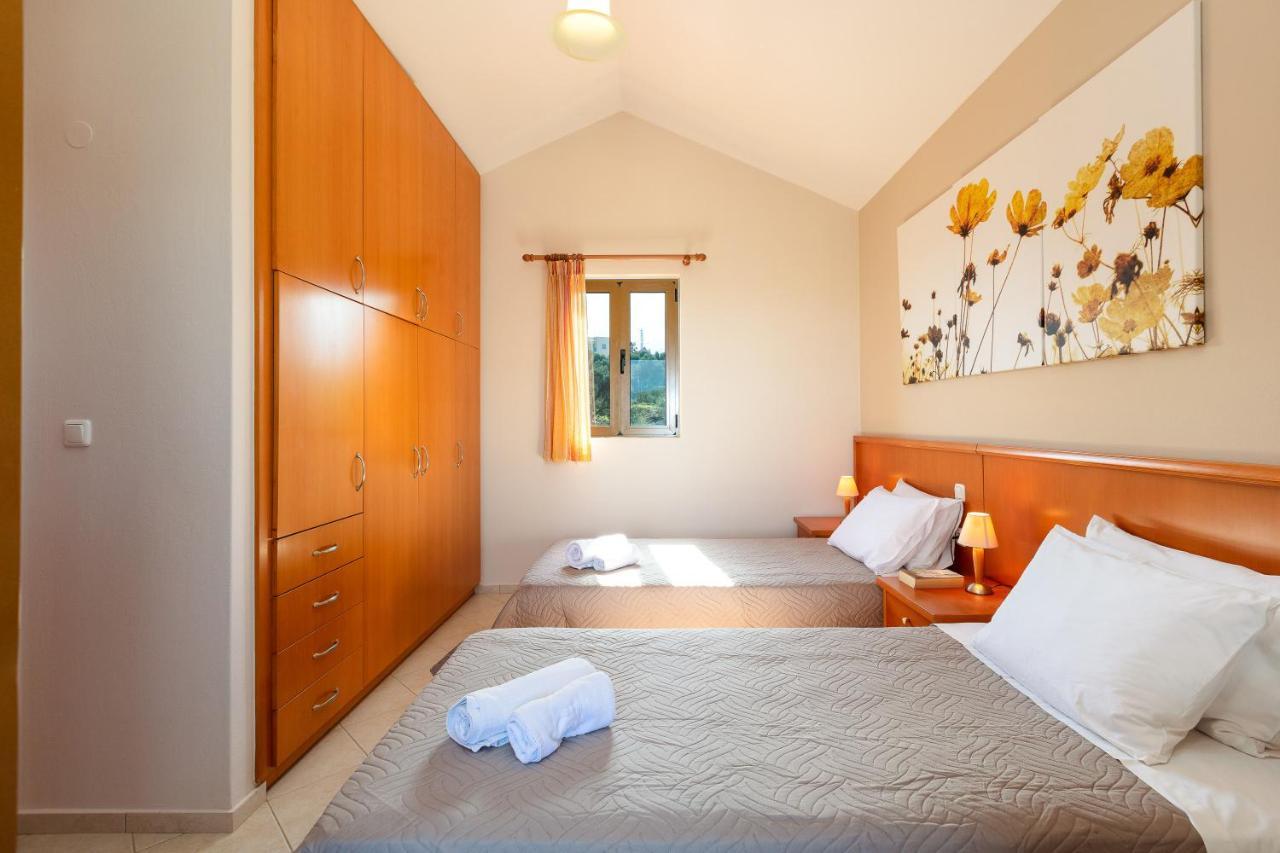 Maroulas Villas Ioanna & Stavros, Private Pools, Bbq & Seaview, By Thinkvilla Εξωτερικό φωτογραφία