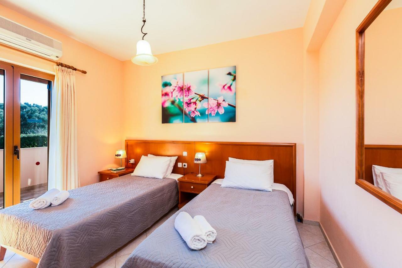 Maroulas Villas Ioanna & Stavros, Private Pools, Bbq & Seaview, By Thinkvilla Εξωτερικό φωτογραφία